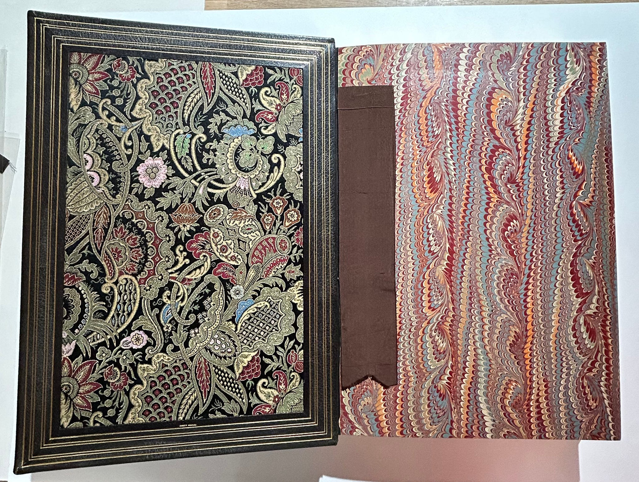 L’Art, Revue hebdomadaire illustrée. Quatrième année, 1878, Tome XII de la collection. Paris, London: A. Ballue, 1878.