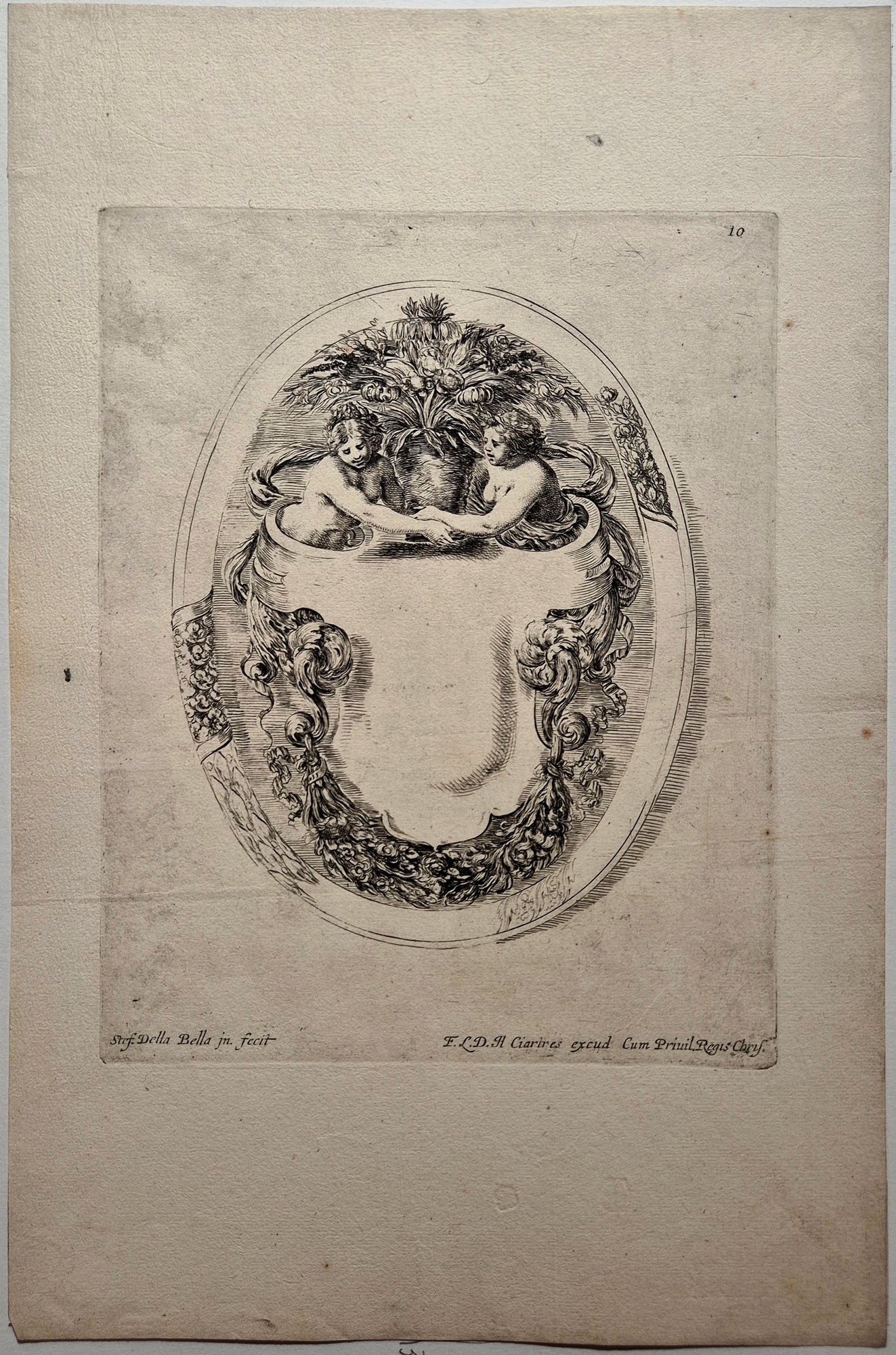 Cartouche enfermé dans une bordure ovale. Della Bella.