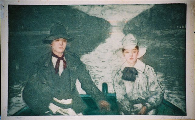 Deux garçons dans une barque.