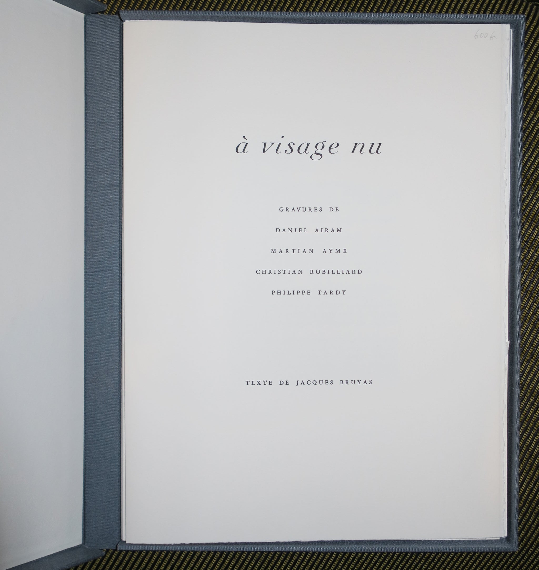 A visage nu, 1989.