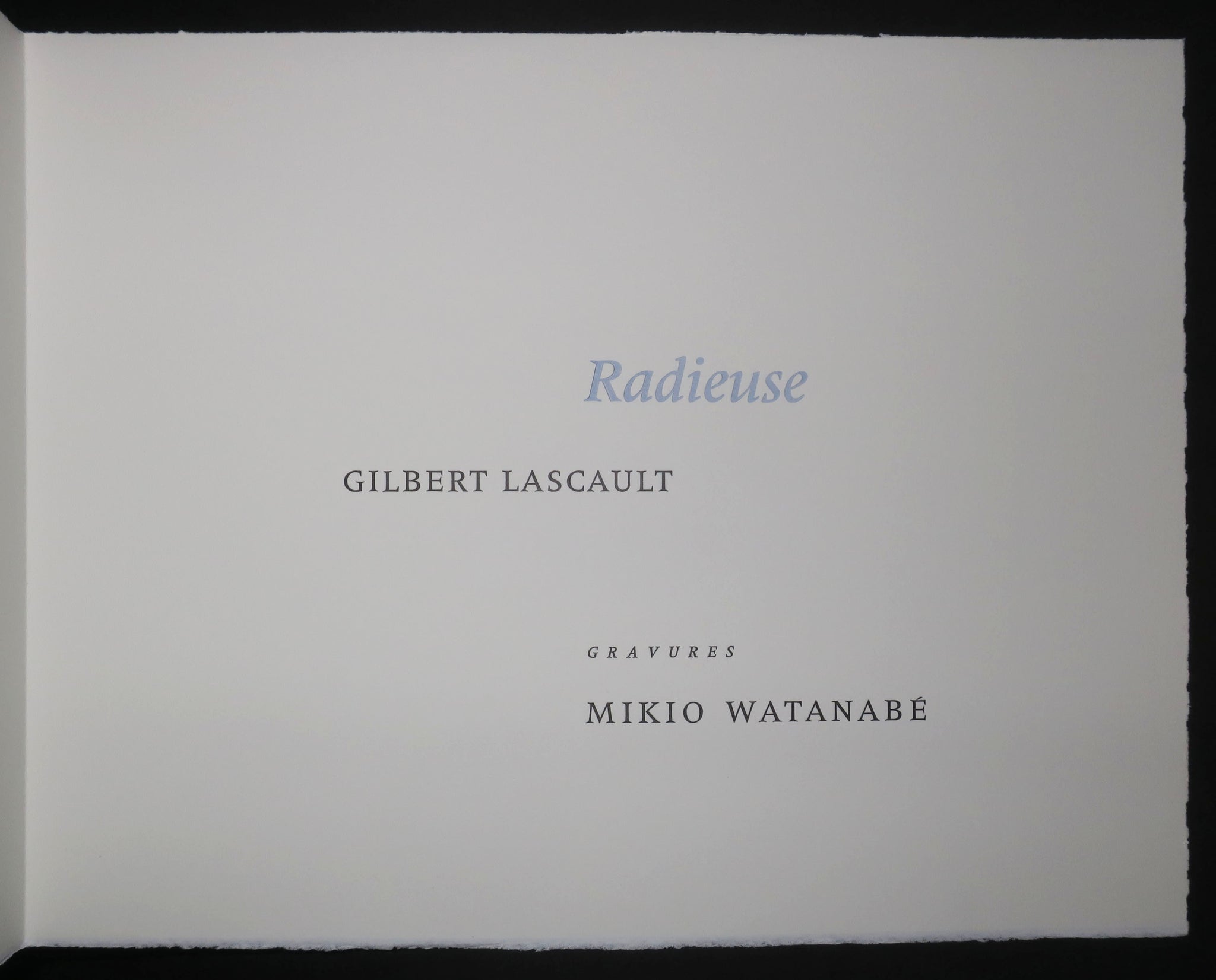 Radieuse, 2000.