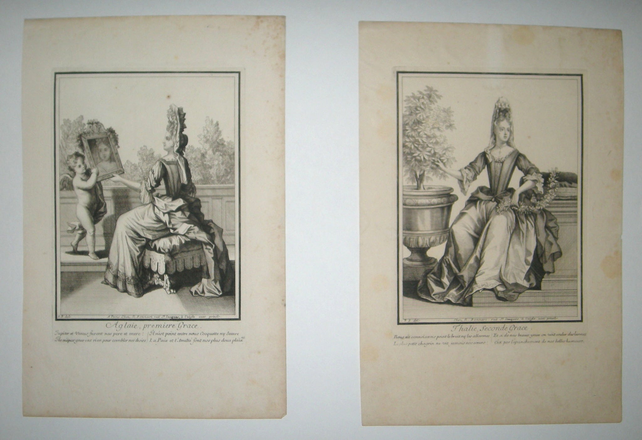 Pachesis 1ère parque & Clotho 2nde parque; Aglaie 1ère Grâce & Thalie Seconde Grâce; et Atropos 3ème Parque & Euphrosine 3ème Grâce.