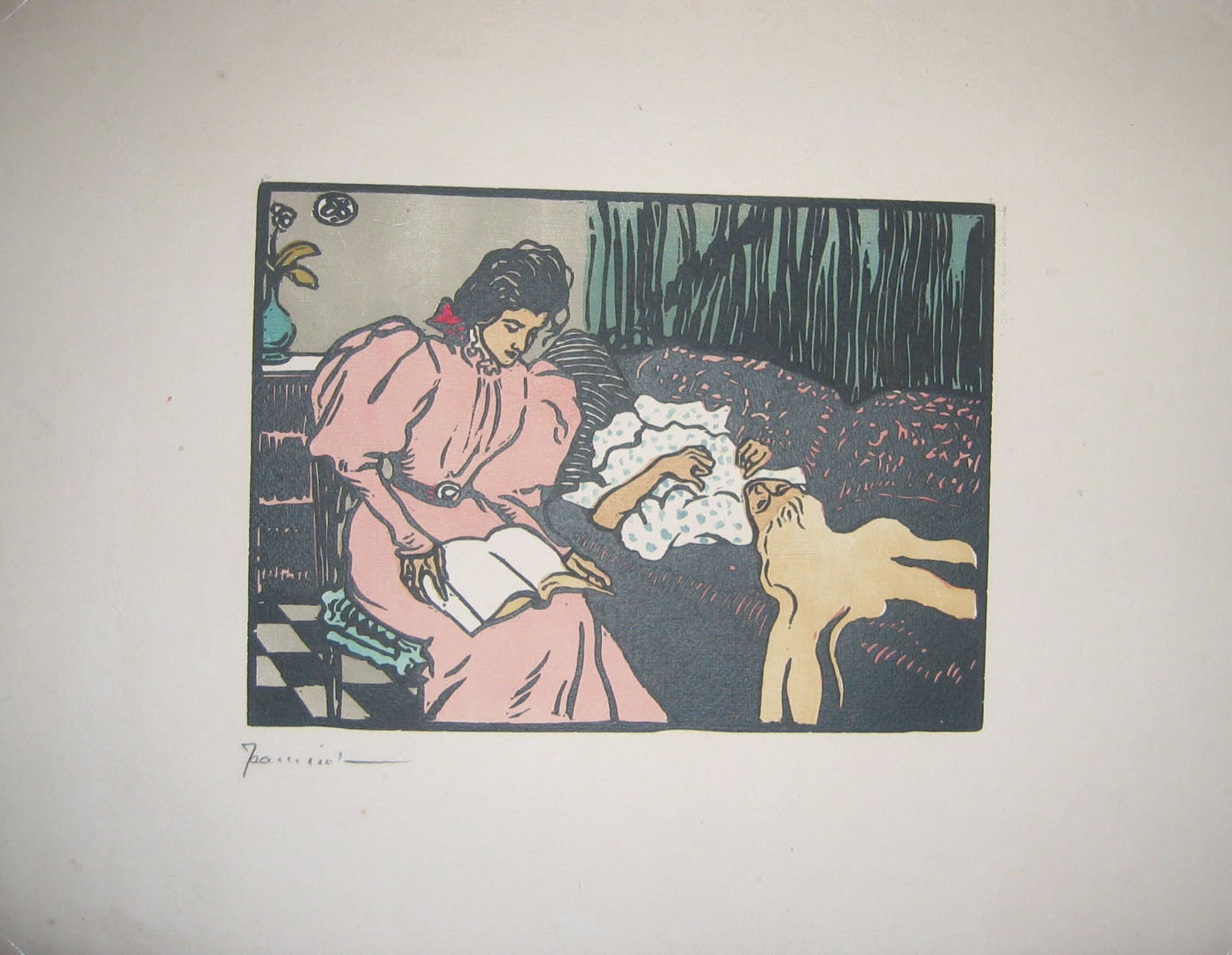 Deux jeunes femmes, l'une allongée sur le divan, l'autre lisant sur une chaise.