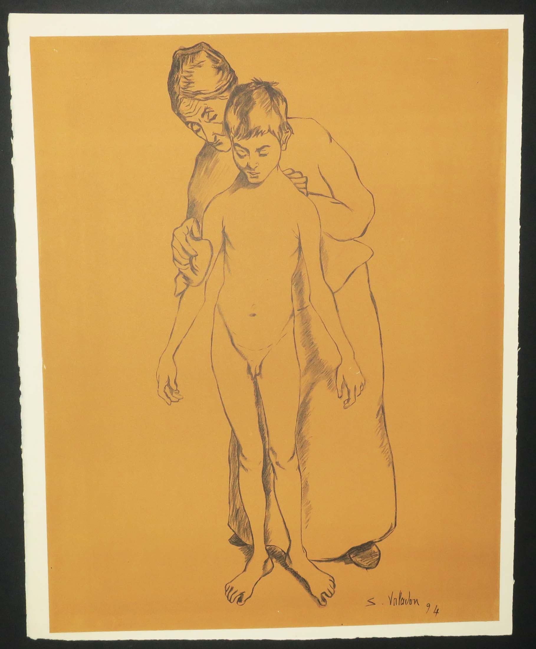 Grand-mère faisant la toilette à un enfant.