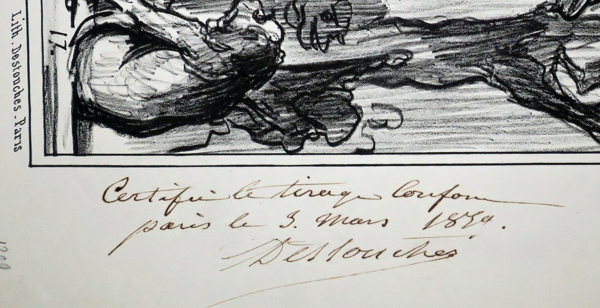 Visitant l'intérieur des principaux monuments de Paris.