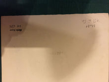 Charger l'image dans la galerie, COUPLE QUI SE TIENT PAR LA MAIN. 1957-1958.