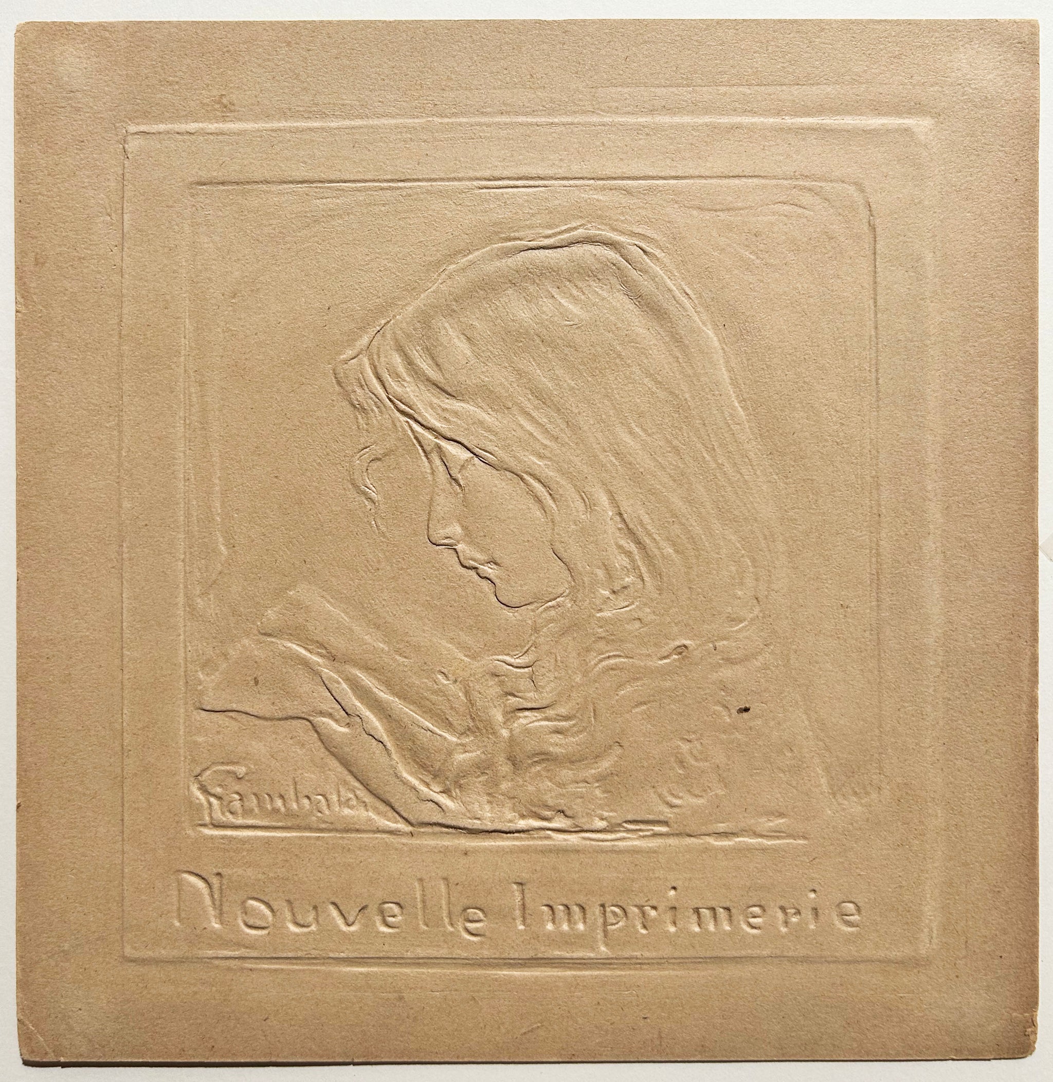 GIAMBALDI [Jeune fille de profil gauche, lisant]. Carte publicitaire pour la 