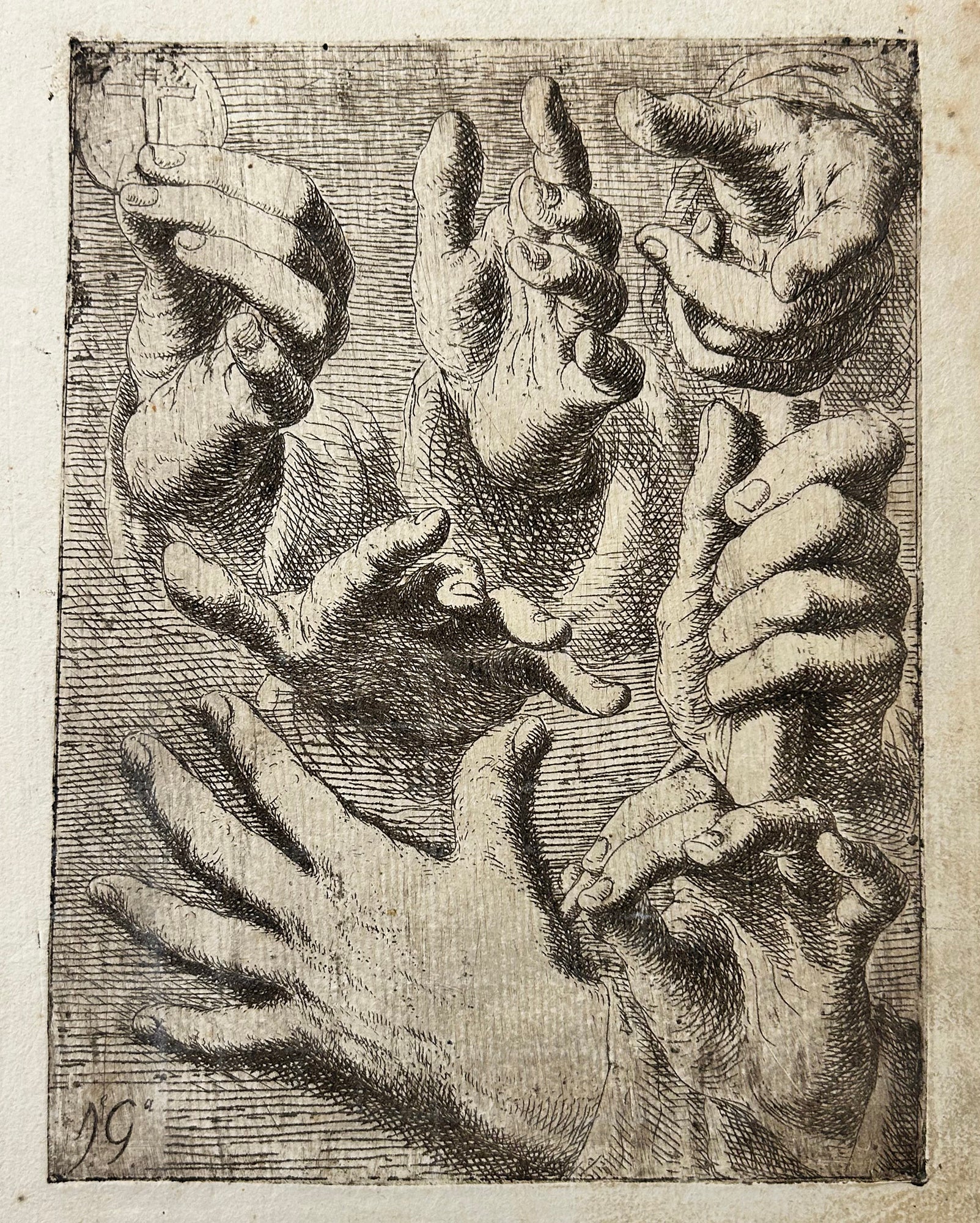 José GARCIA HIDALGO - Mains. Sept (3,2,2) la première avec une médaille frappée d'une croix. (Manos. Siete (3,2,2), la primera eleva una sagrada forma).  1693. Eau-forte originale. 