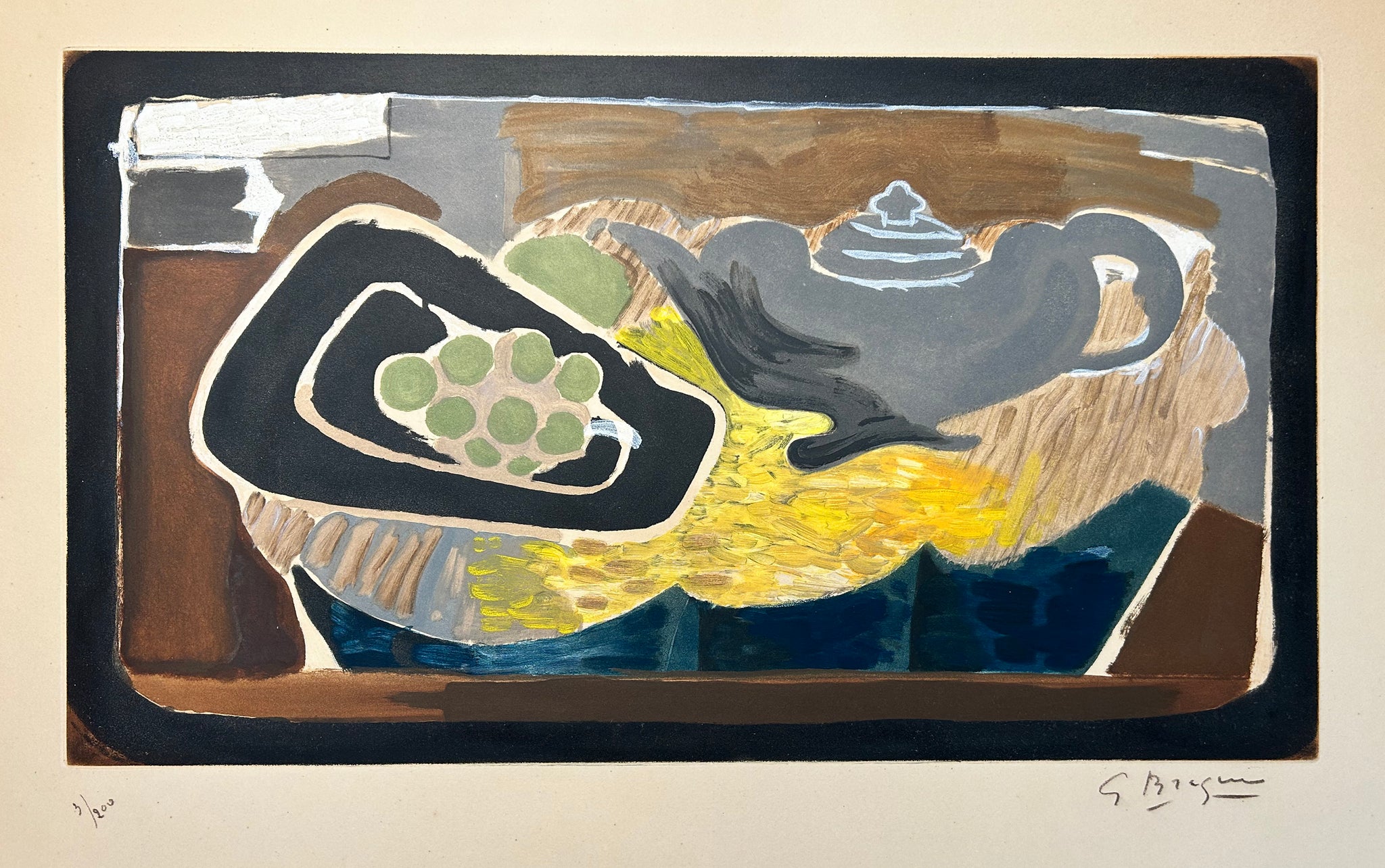 Georges BRAQUE - La théière aux raisins. Aquatinte originale imprimée en couleurs, signée. 