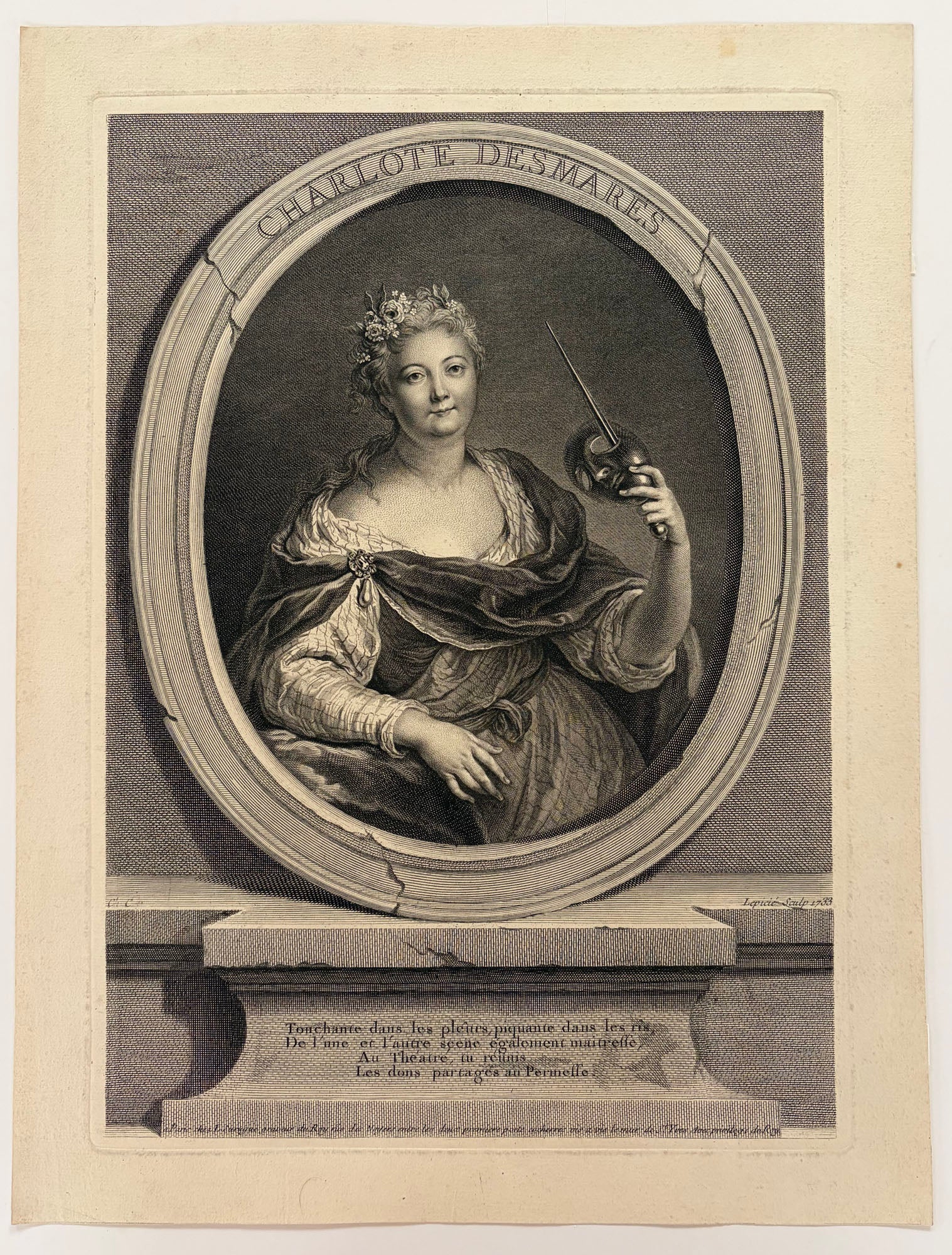 François-Bernard LEPICIE - Portrait de Charlotte Desmares, représentée en Thalie, comédienne française (1682 † 1753).  1733. Gravure à l'eau-forte et au burin d'après le tableau peint par Charles Antoine Coypel .