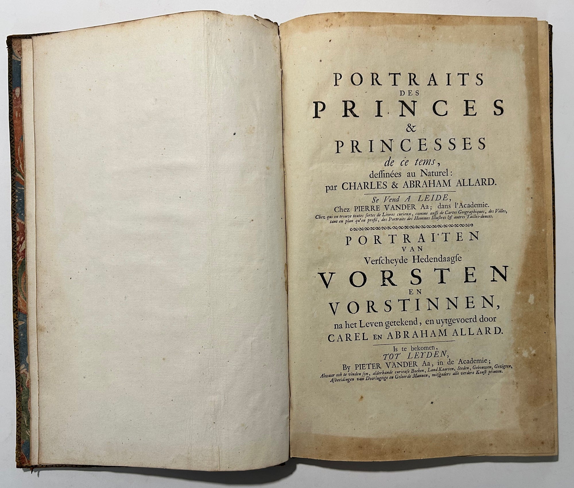 Portraits des Princes & Princesses de ce tems & Le Monde représenté en ses parties, élémens, saisons, métiers, masquerades et balet d'Amour par Charles & Abraham ALLARD.