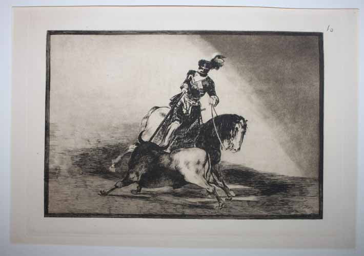 Charles Quint donnant un coup de lance à un taureau sur la place de Valladolid. 