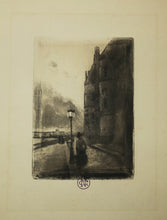 Charger l&#39;image dans la galerie, Paris, un quai ou La Conciergerie.
