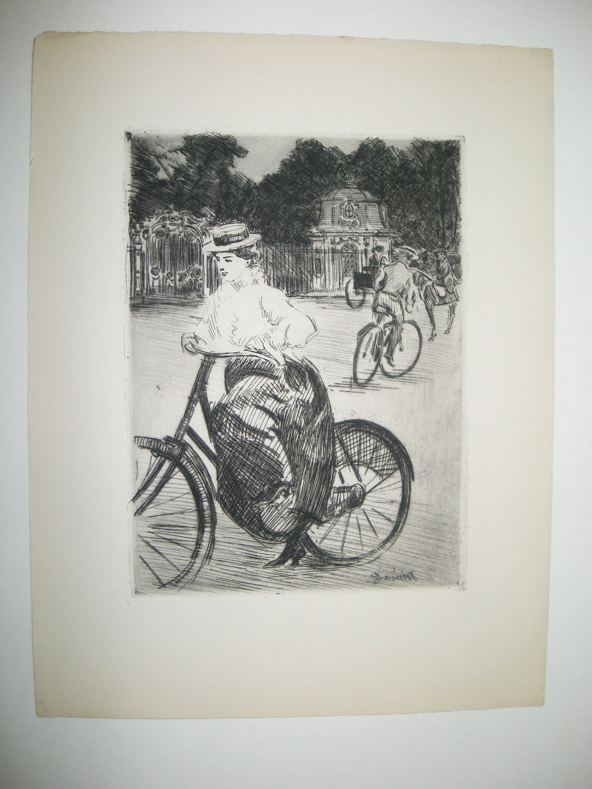 [Elégante à vélo, à Paris]. 